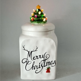 CERAMIC CHRISTMAS COKKIE JAR