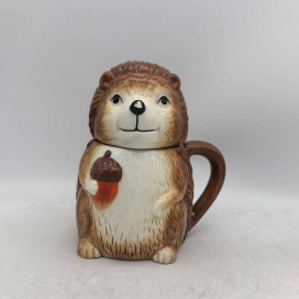 CERAMIC SQUIRREL CUP