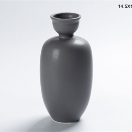 Ceramiv flower vase