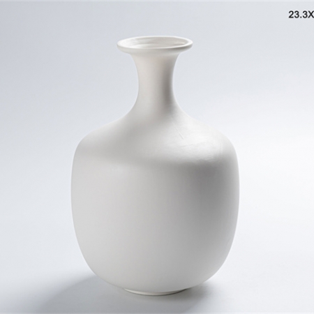 Ceramic flower vase