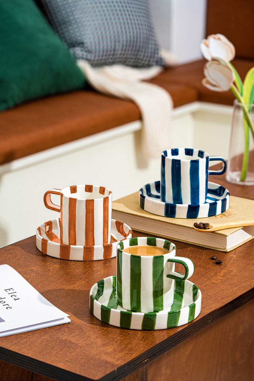 Ceramic cups - colored stripes