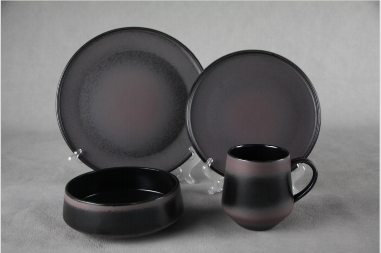 CERAMIC KITCHEN WARE SET